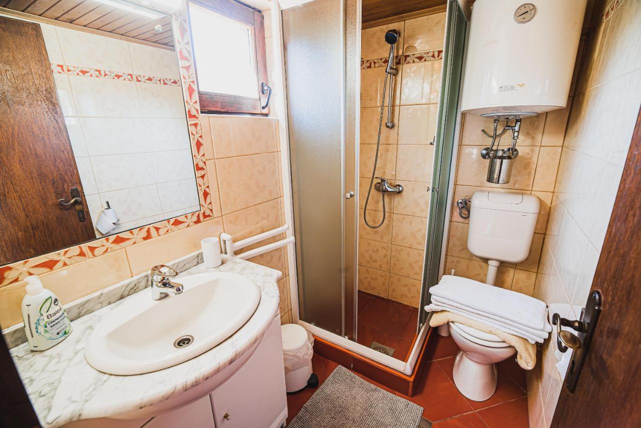 Wooden Cabin Zurej With Hot Tub Bukovje v Babni Gori Exteriör bild